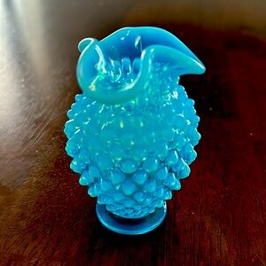 1920s Round Fenton Blue Opalecent Glass Hobnail Budding Vase Hobbs